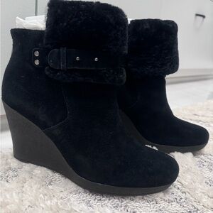 UGG Antonia Boots Black Suede/Sheep Skin